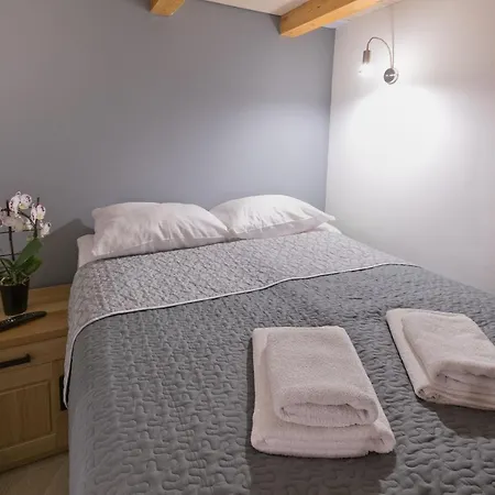 Apartment Plazowa 11